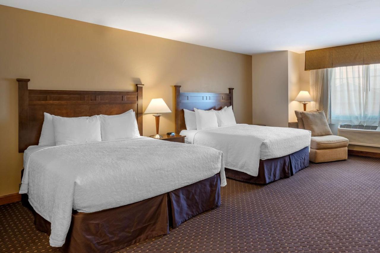 Best Western Desert Inn West Yellowstone Buitenkant foto