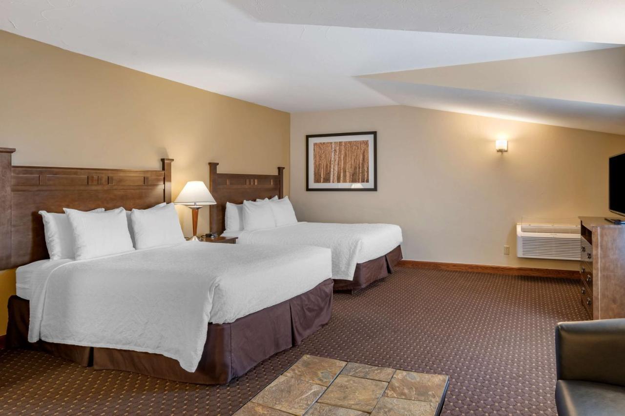 Best Western Desert Inn West Yellowstone Buitenkant foto