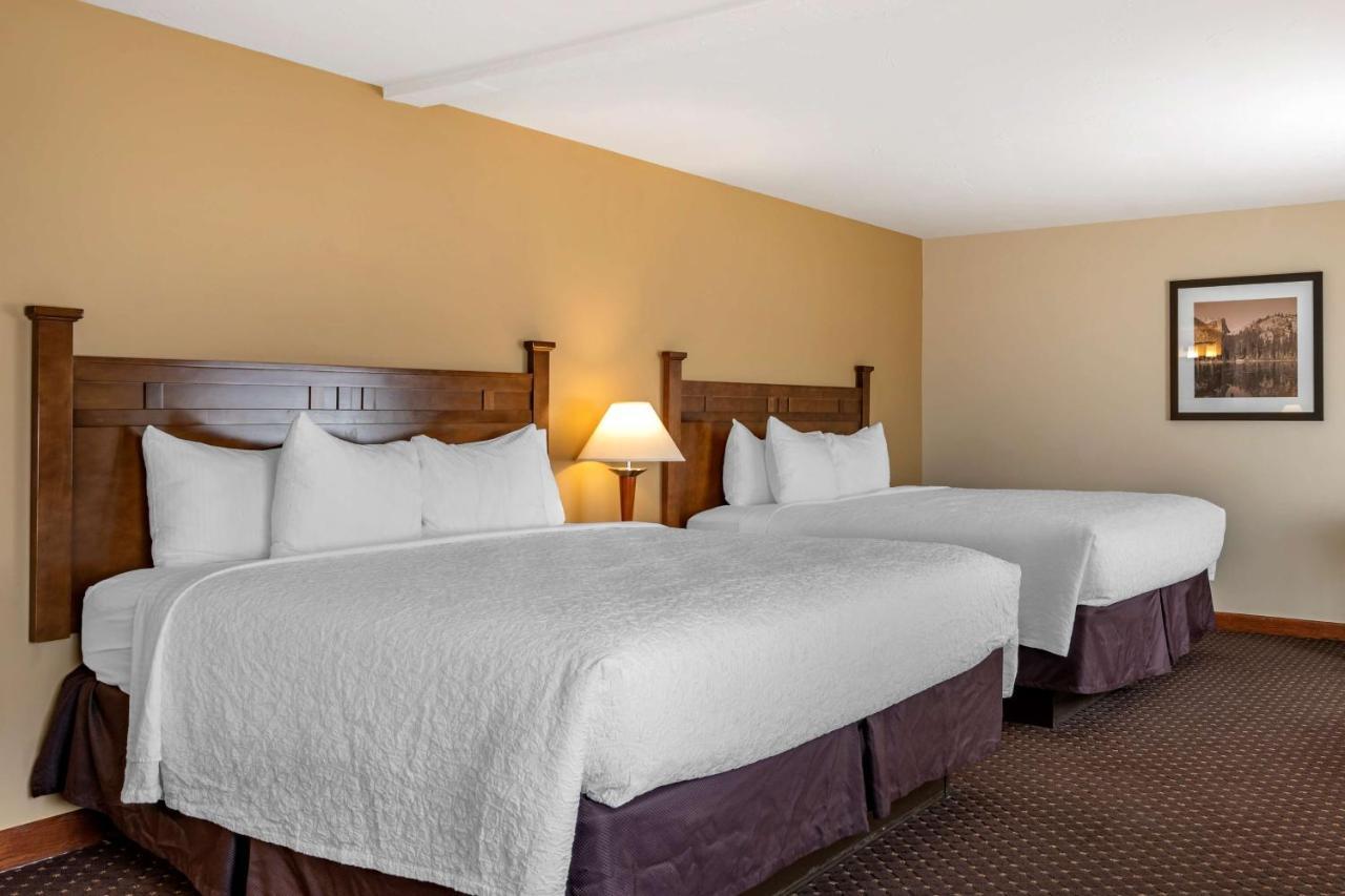 Best Western Desert Inn West Yellowstone Buitenkant foto