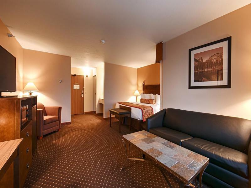 Best Western Desert Inn West Yellowstone Buitenkant foto